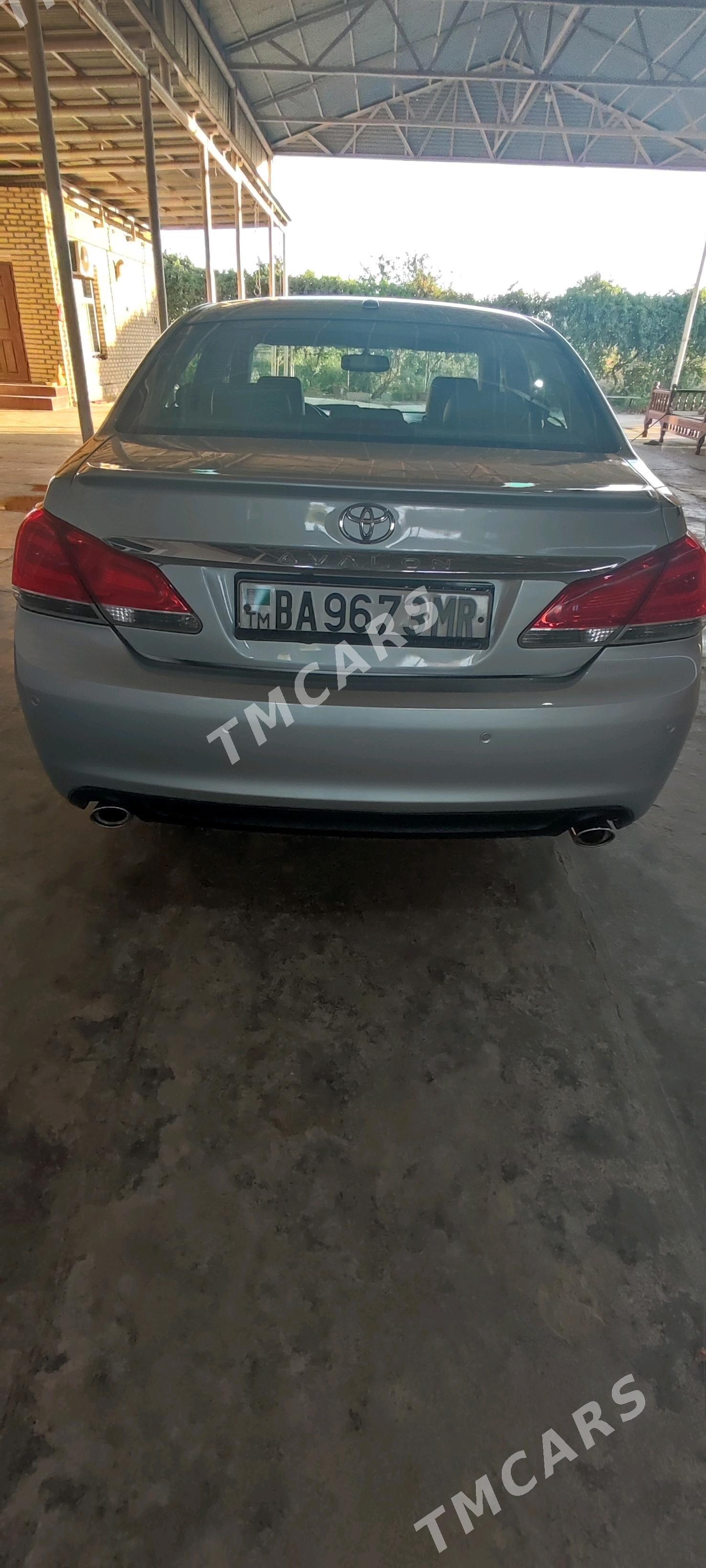 Toyota Avalon 2011 - 250 000 TMT - Мары - img 3