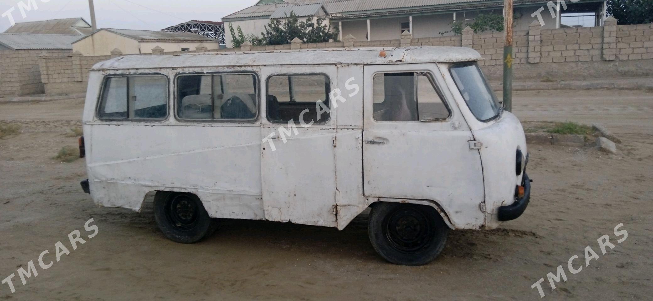 UAZ 469 1993 - 8 000 TMT - Esenguly - img 2