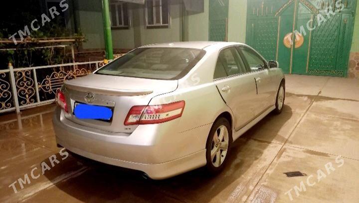 Toyota Camry 2010 - 150 000 TMT - Керки - img 2