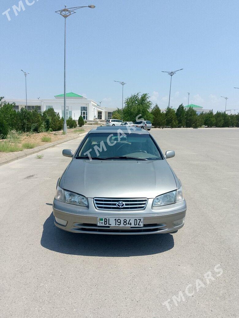 Toyota Camry 2001 - 140 000 TMT - Дашогуз - img 2