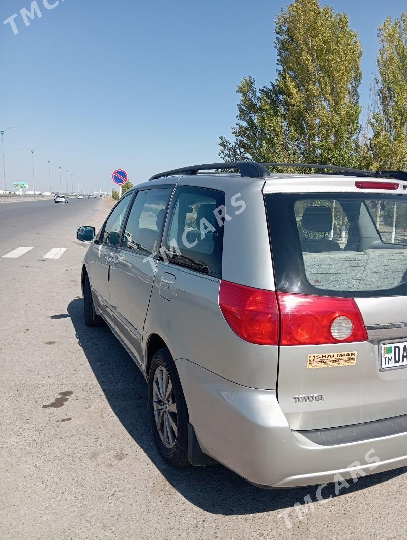 Toyota Sienna 2008 - 200 000 TMT - Gubadag - img 3