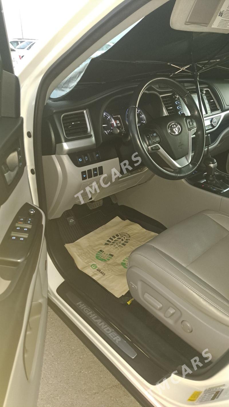 Toyota Highlander 2018 - 505 000 TMT - Aşgabat - img 2