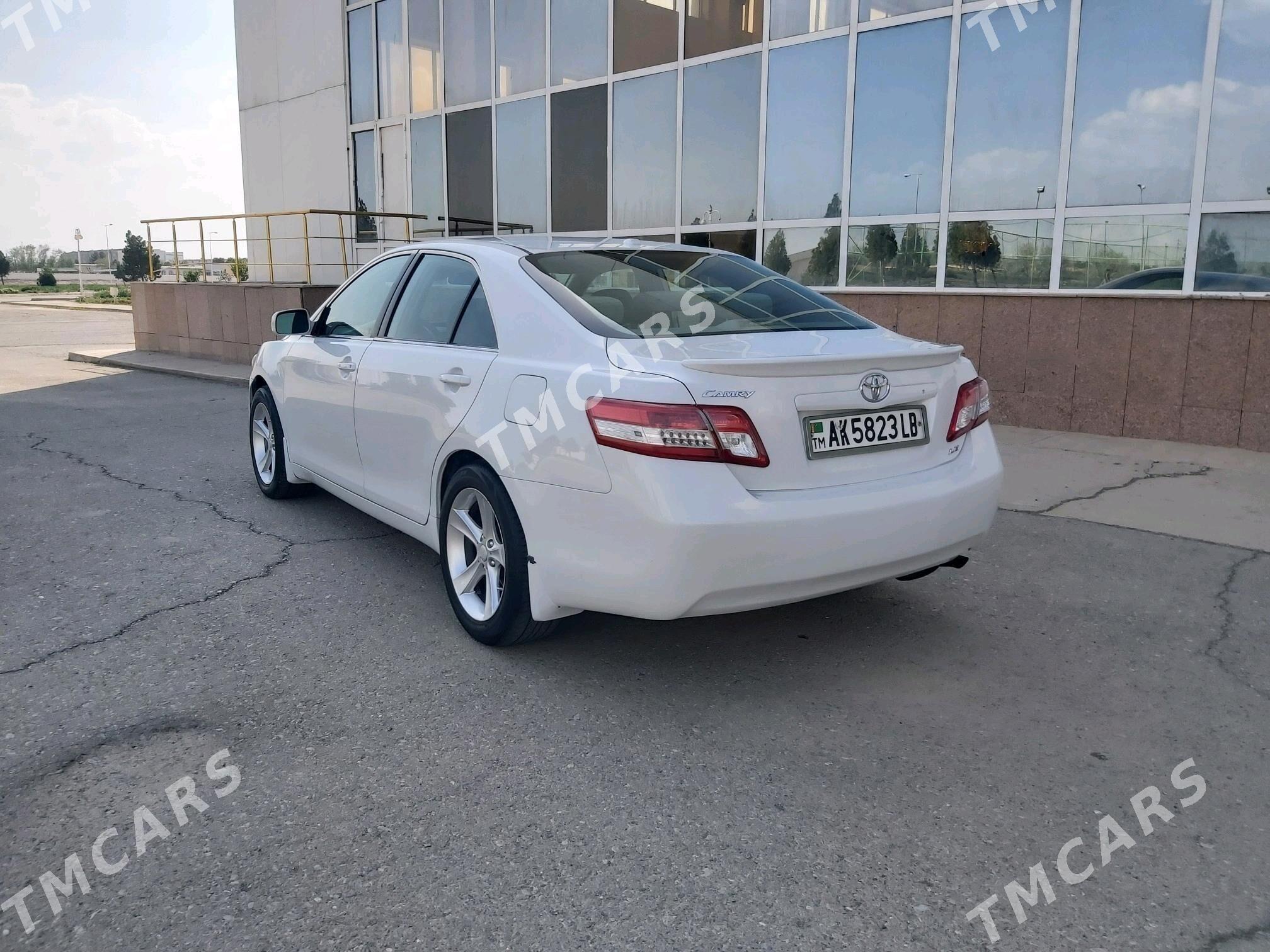 Toyota Camry 2011 - 146 000 TMT - Туркменабат - img 4