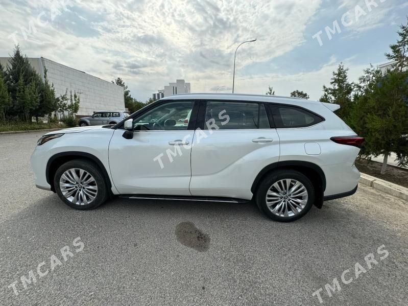 Toyota Highlander 2022 - 790 000 TMT - Ашхабад - img 2