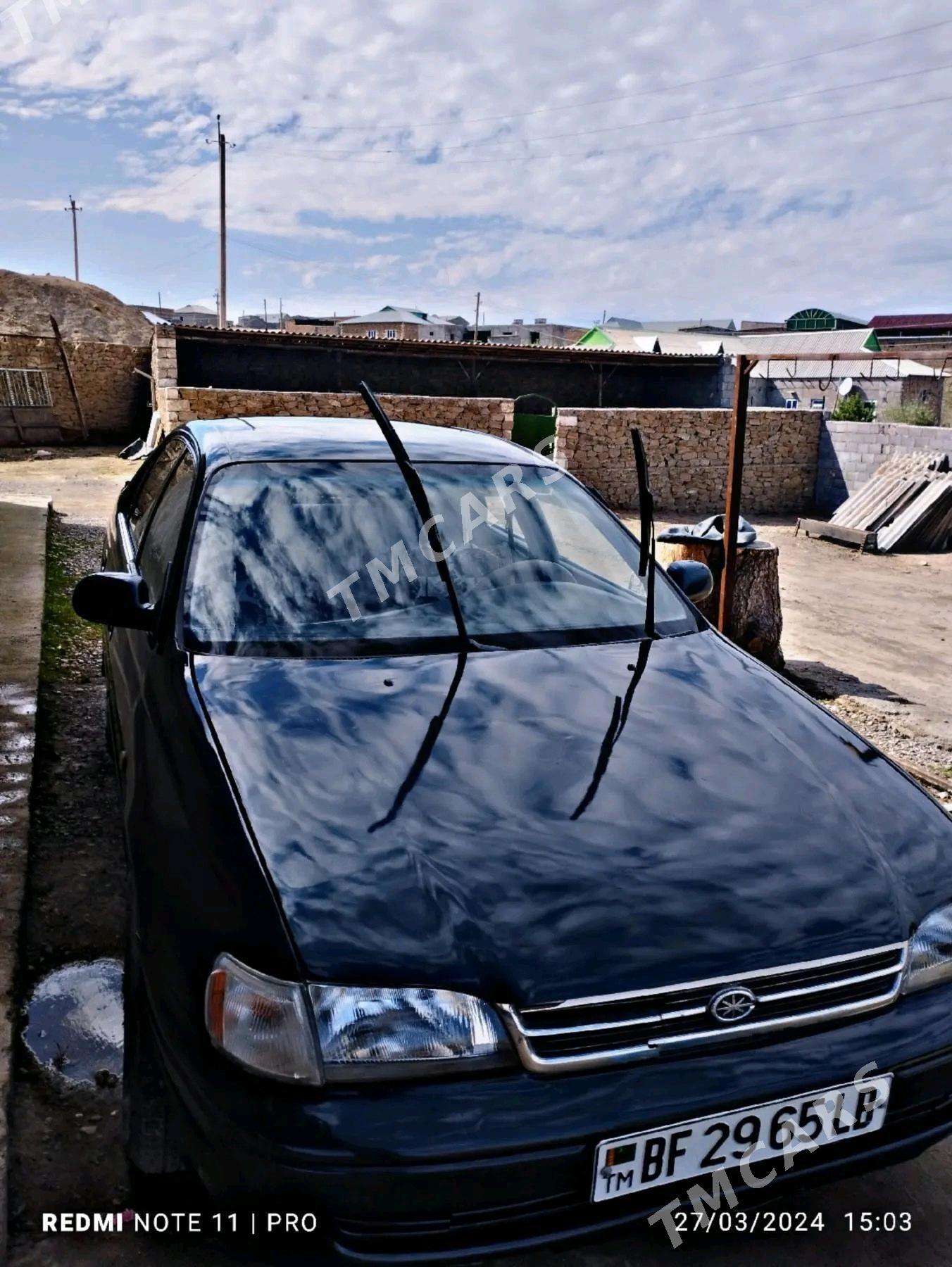 Toyota Carina 1993 - 60 000 TMT - Магданлы - img 3