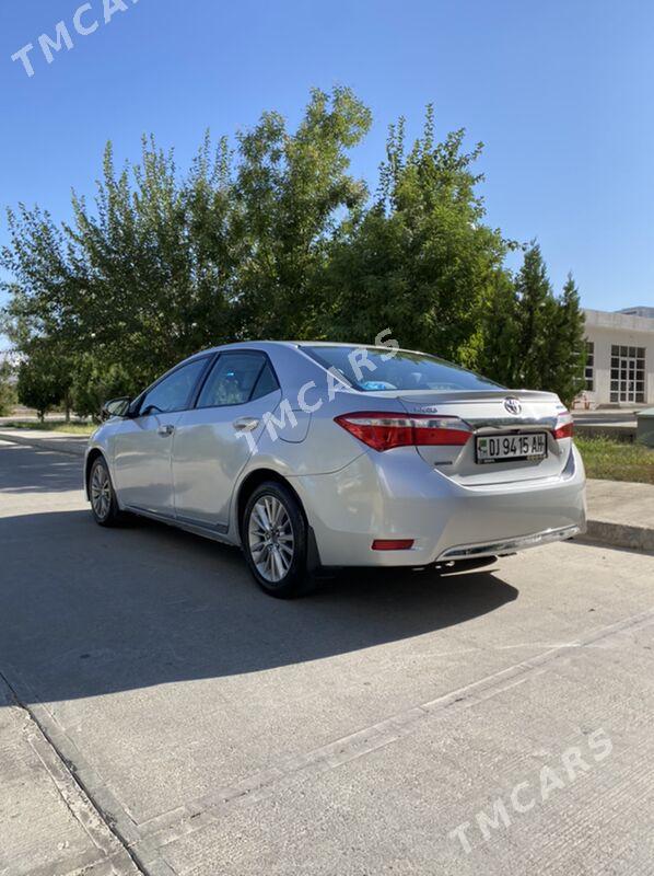 Toyota Corolla 2013 - 157 000 TMT - ул. Подвойского (Битарап Туркменистан шаёлы) - img 2