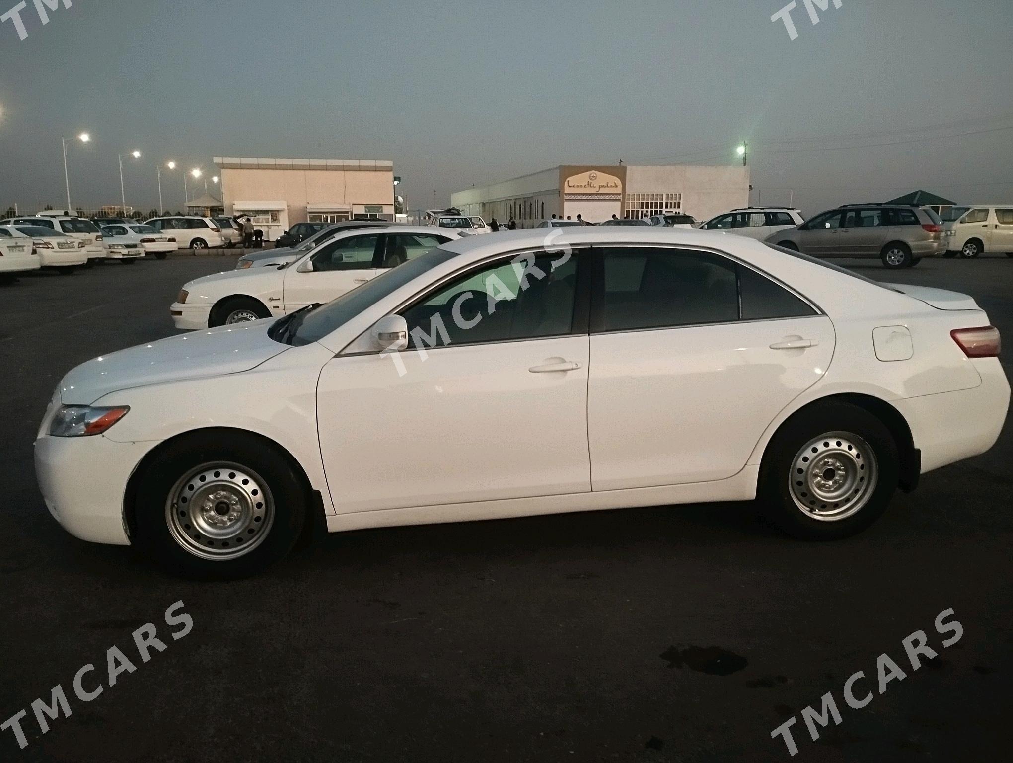 Toyota Camry 2006 - 134 000 TMT - Halaç - img 3