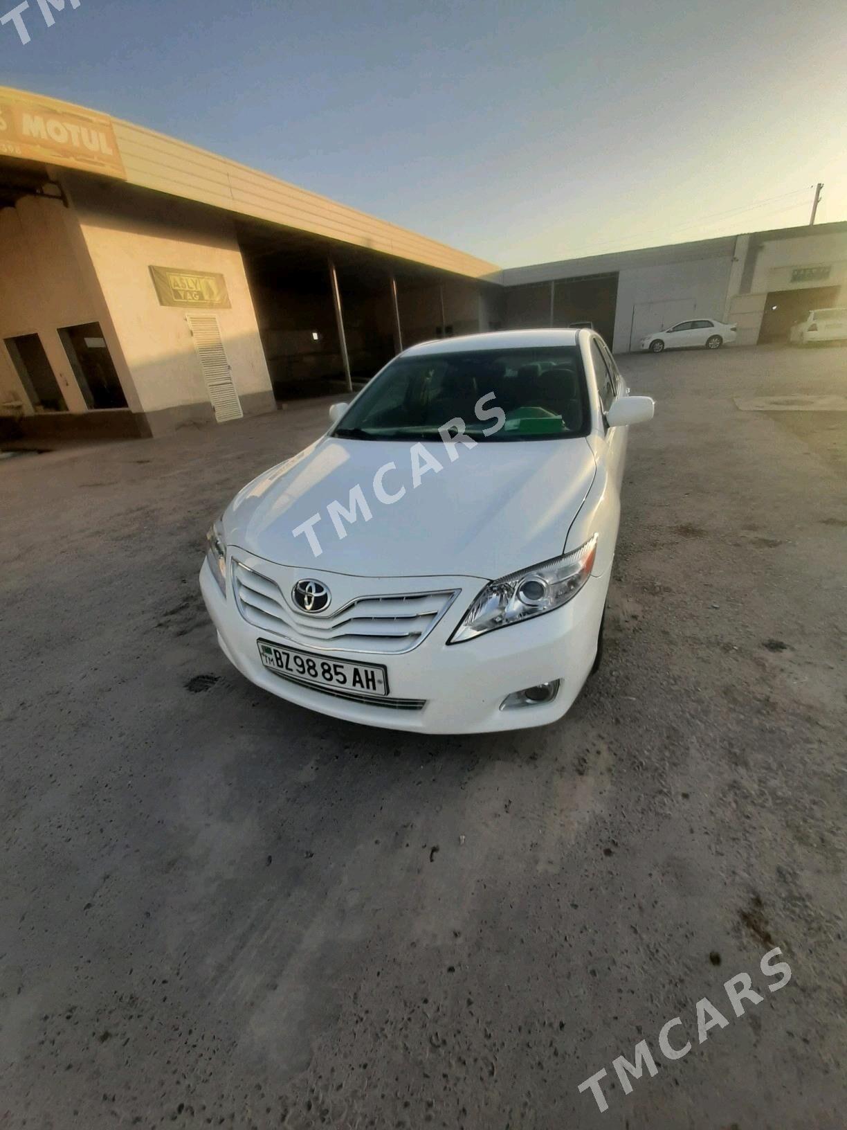 Toyota Camry 2009 - 165 000 TMT - Теджен - img 2