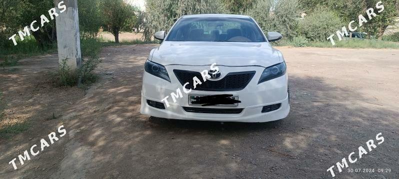 Toyota Camry 2007 - 125 000 TMT - Дашогуз - img 3