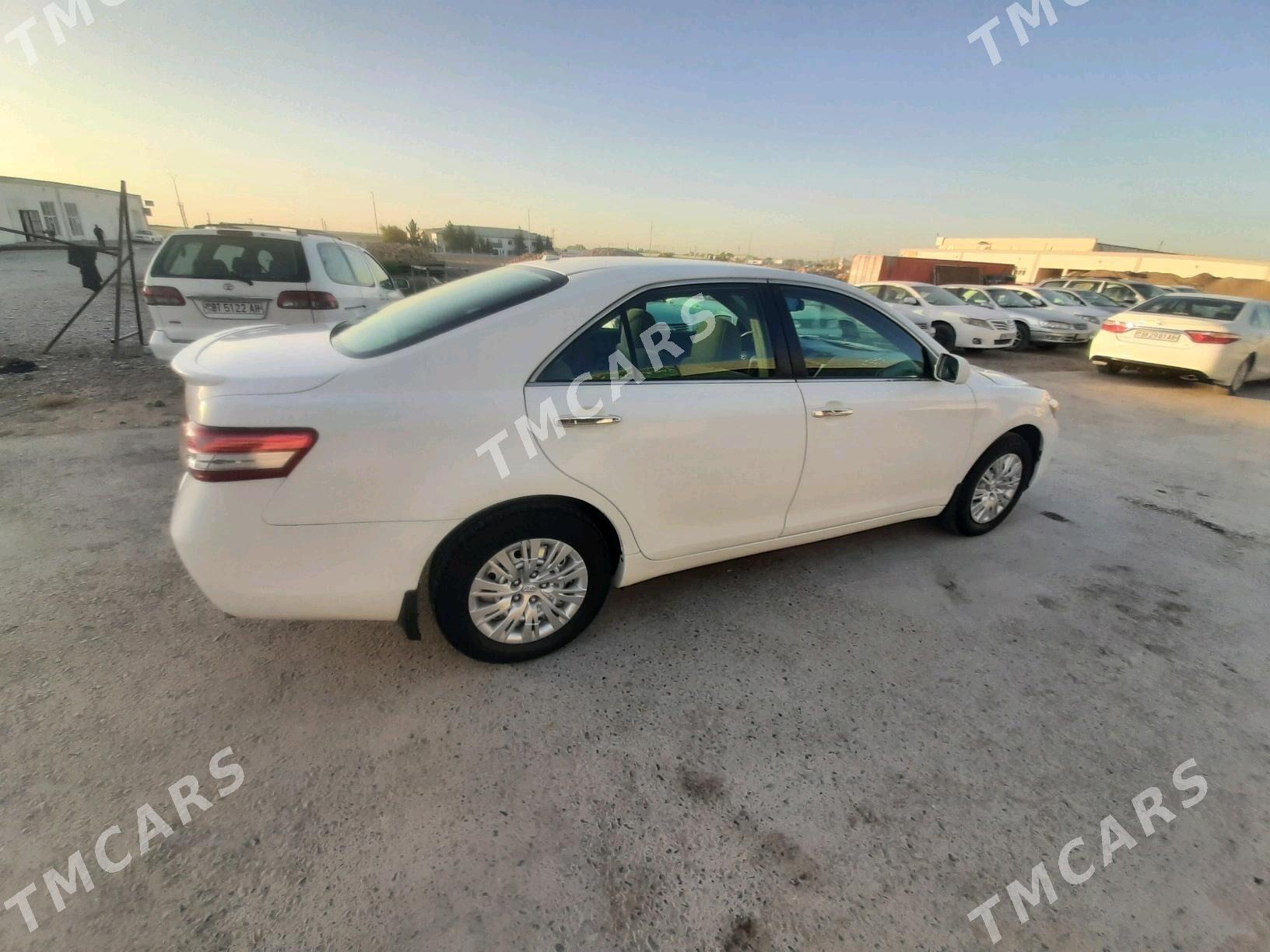 Toyota Camry 2009 - 165 000 TMT - Теджен - img 3