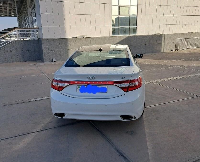 Hyundai Grandeur 2014 - 265 000 TMT - Aşgabat - img 2