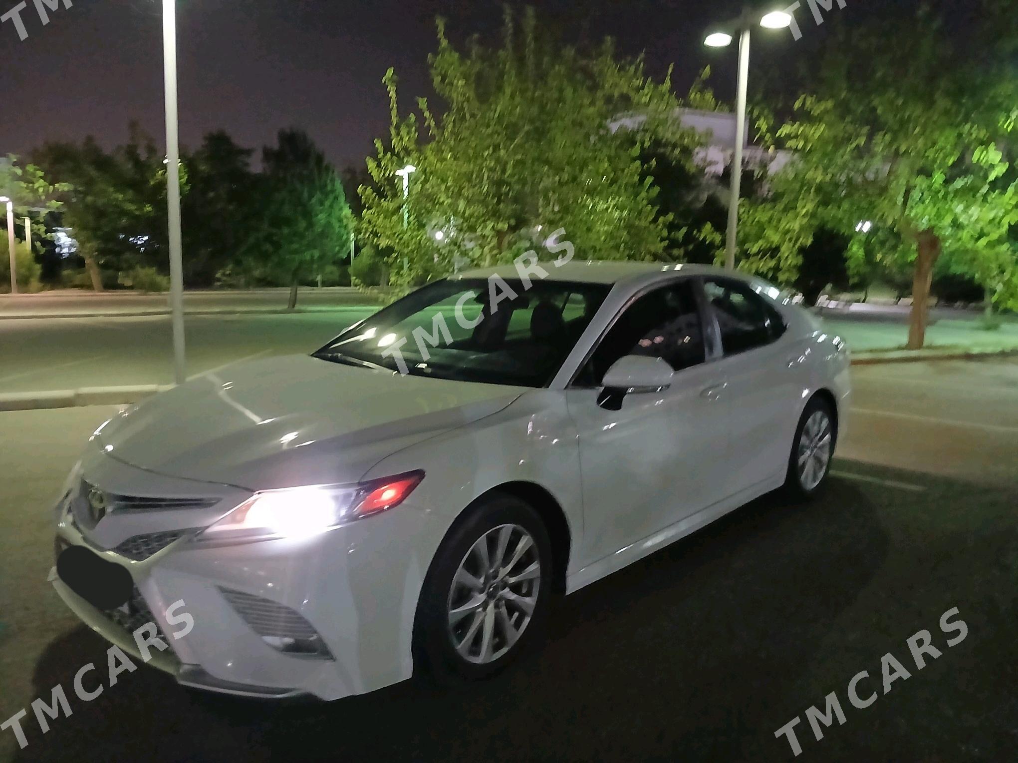 Toyota Camry 2018 - 260 000 TMT - Parahat 7 - img 2