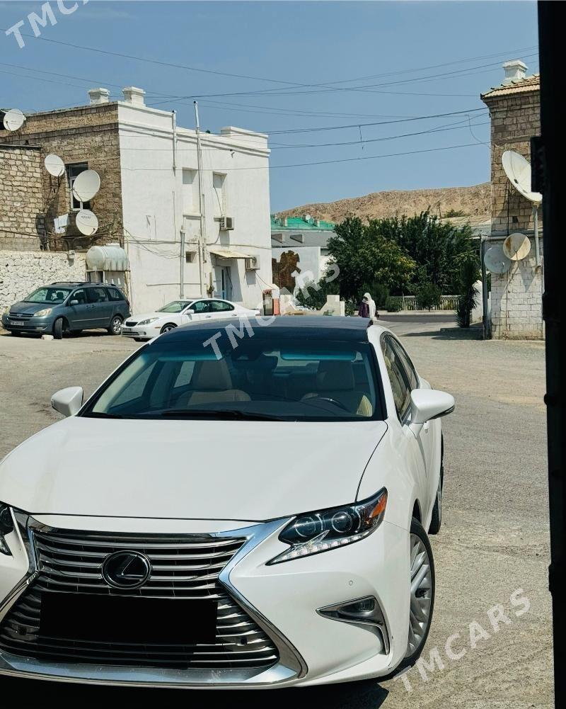 Lexus ES 2018 - 400 000 TMT - Mary - img 6