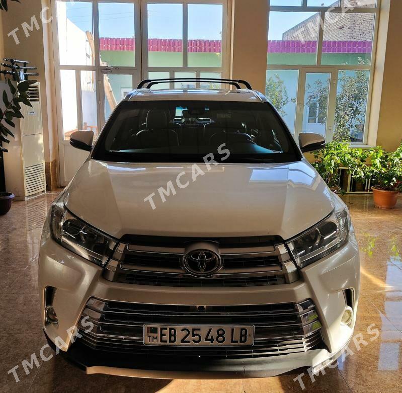 Toyota Highlander 2017 - 452 000 TMT - Türkmenabat - img 5