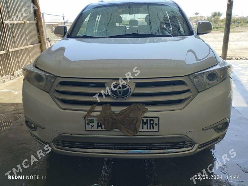 Toyota Highlander 2011 - 300 000 TMT - Mary - img 3