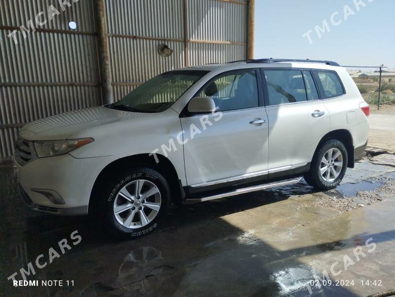 Toyota Highlander 2011 - 300 000 TMT - Mary - img 6