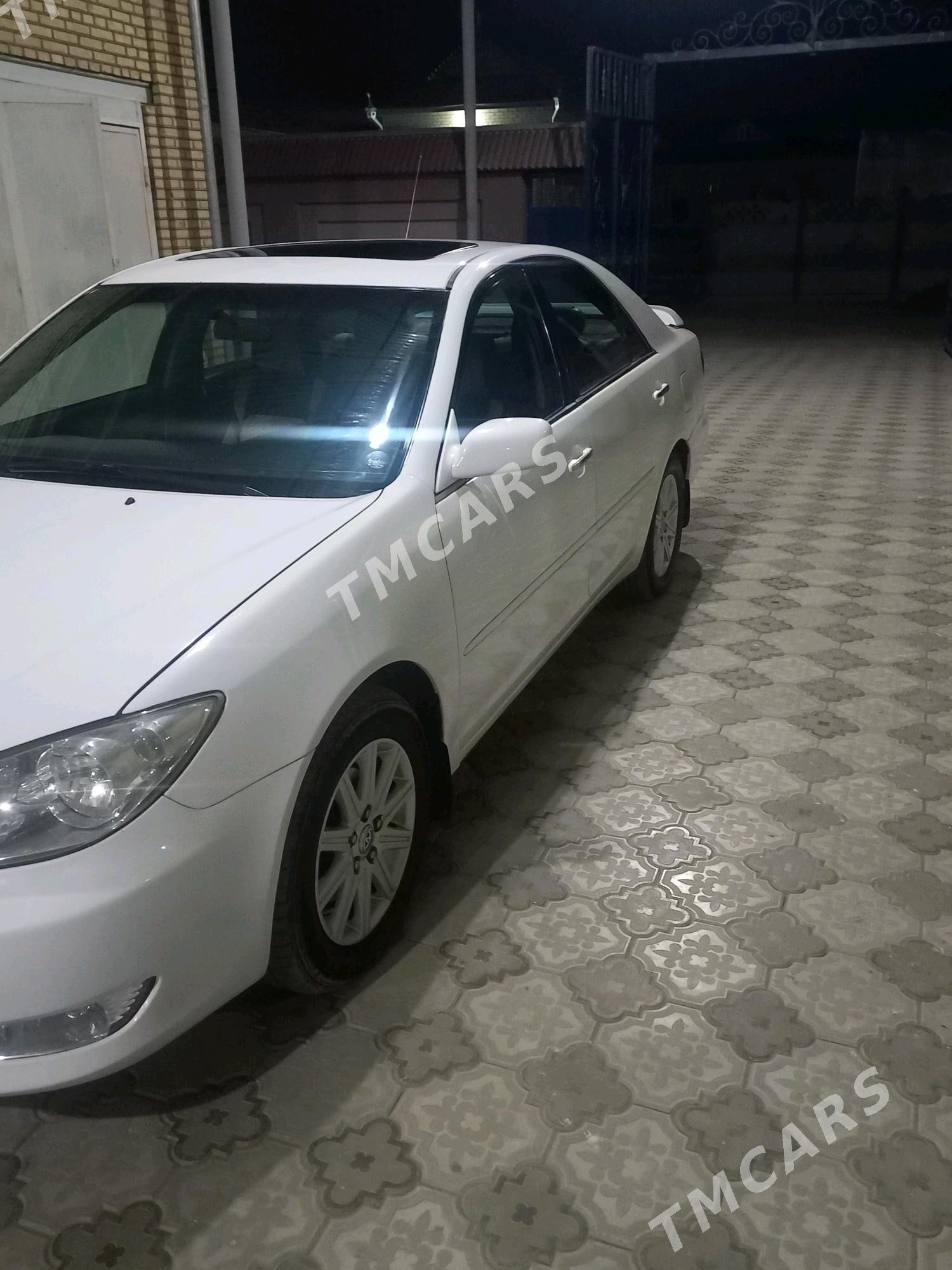 Toyota Camry 2004 - 160 000 TMT - Мары - img 4