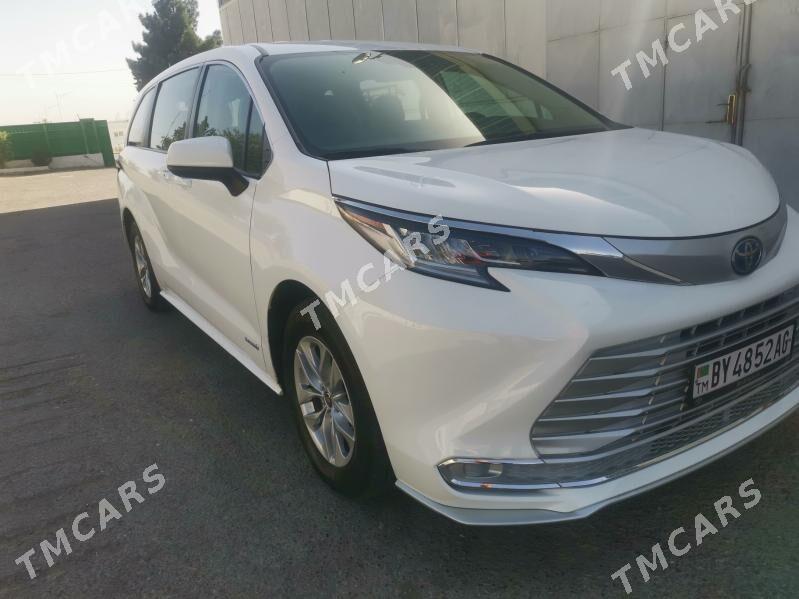 Toyota Sienna 2021 - 560 000 TMT - Aşgabat - img 2