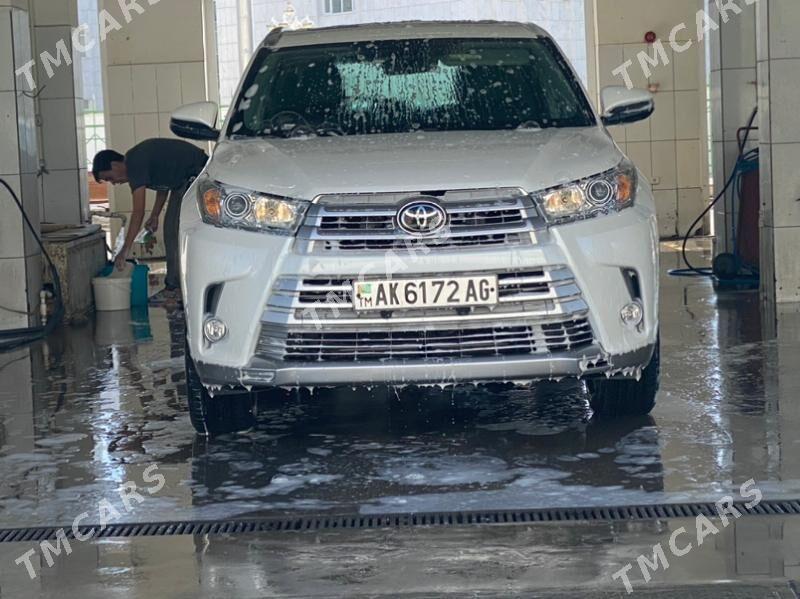 Toyota Highlander 2017 - 451 000 TMT - Ашхабад - img 2