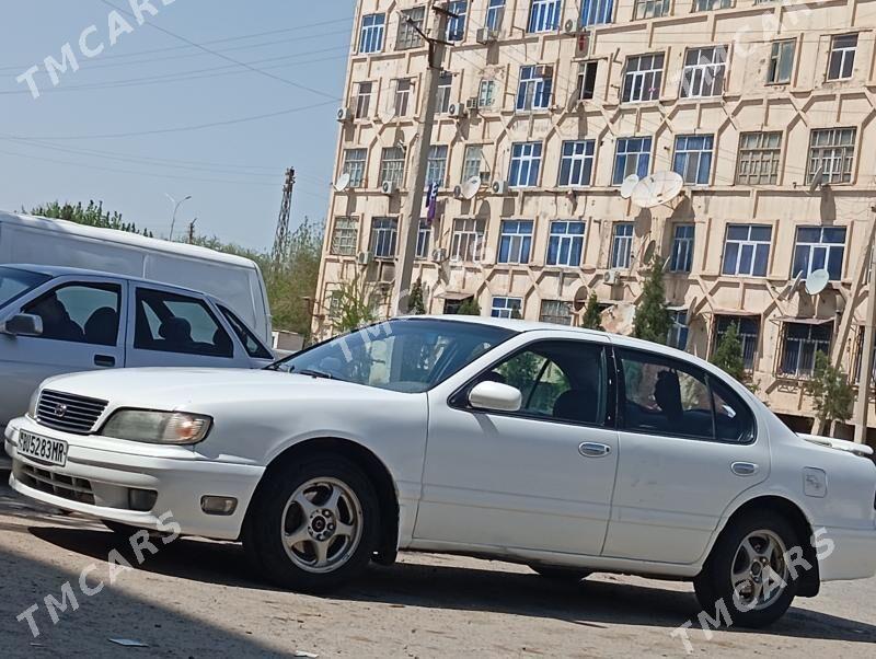 Nissan Cefiro 1986 - 40 000 TMT - Байрамали - img 2