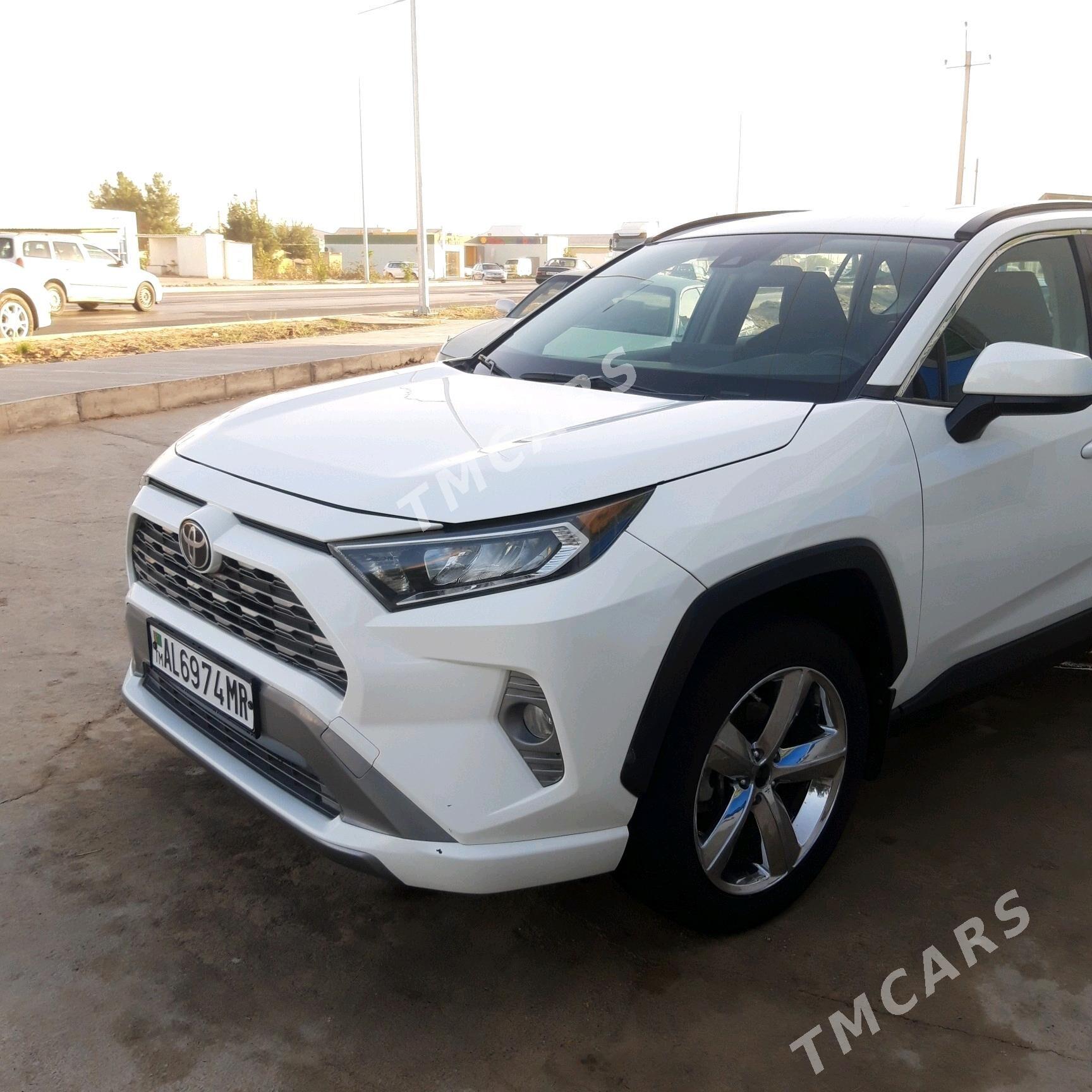 Toyota RAV4 2020 - 330 000 TMT - Мары - img 2