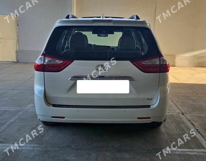 Toyota Sienna 2018 - 522 000 TMT - Серахс - img 4