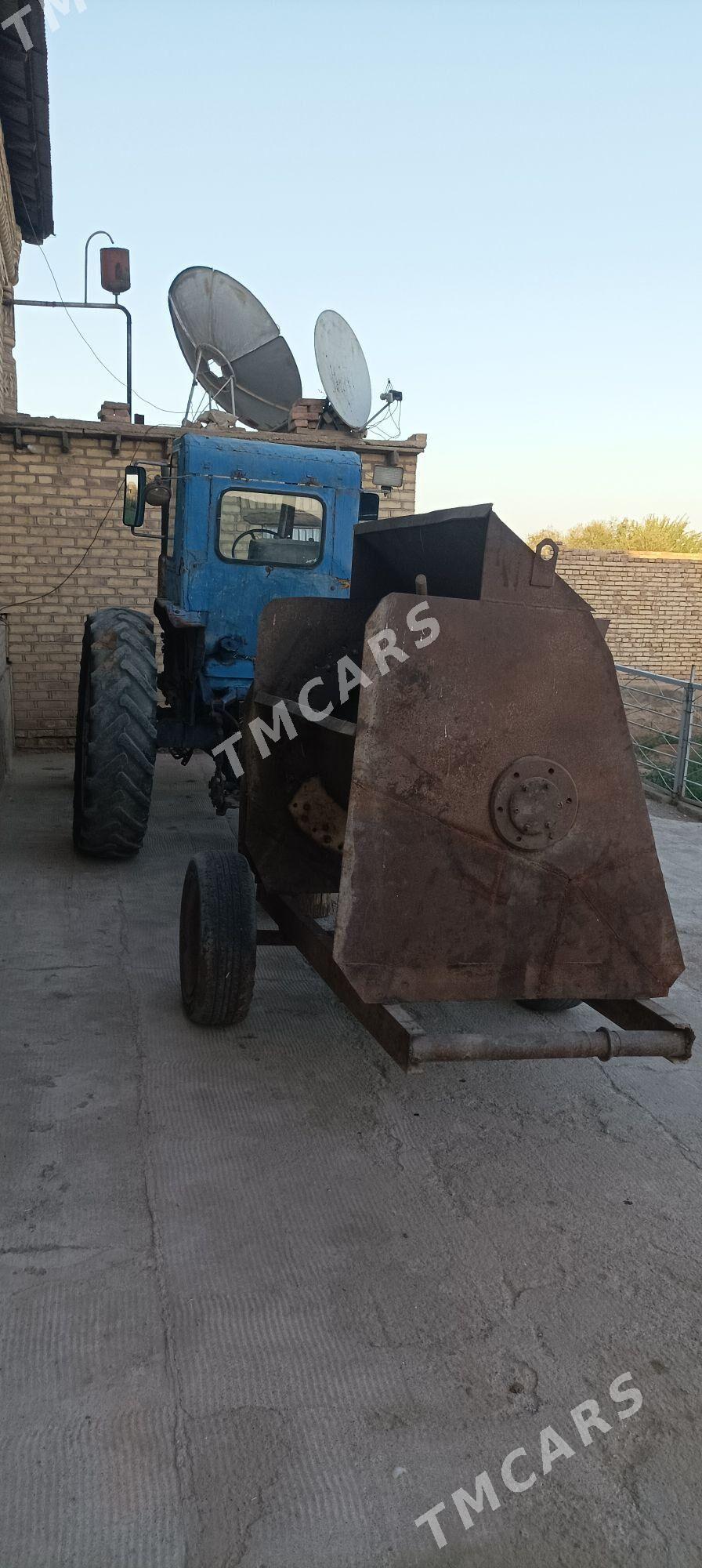 MTZ T-28 2009 - 38 000 TMT - Теджен - img 2