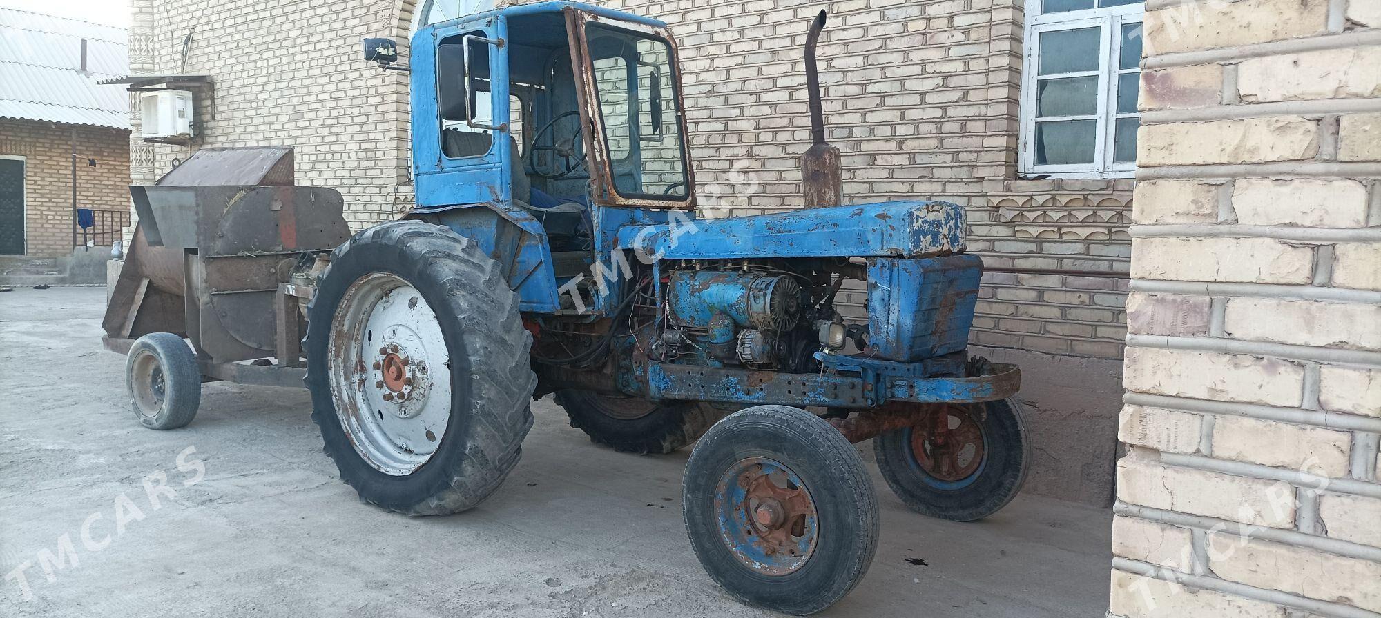 MTZ T-28 2009 - 38 000 TMT - Теджен - img 3