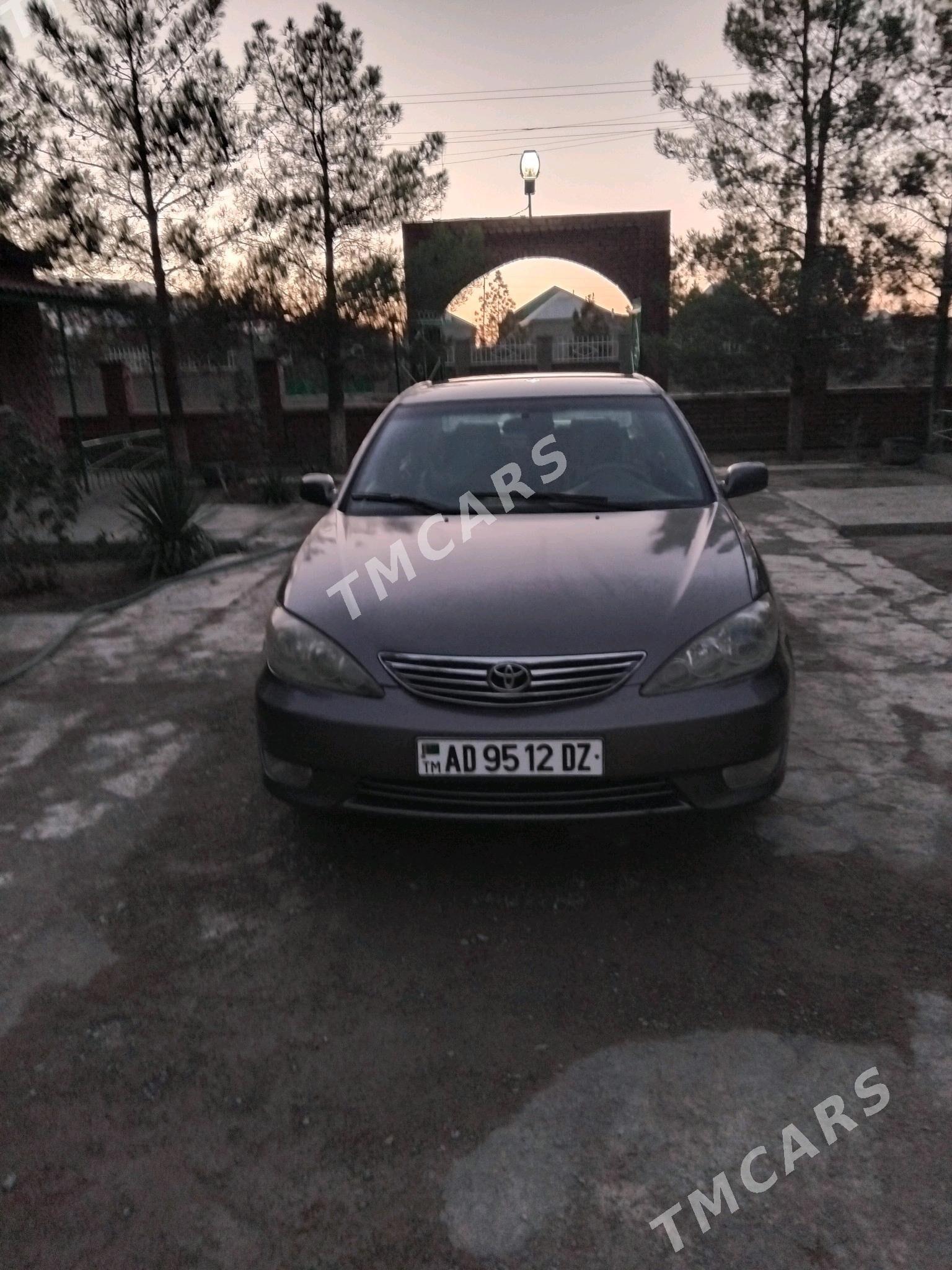 Toyota Camry 2002 - 140 000 TMT - Кёнеургенч - img 4