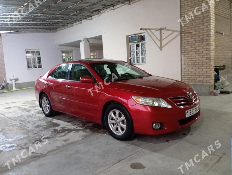 Toyota Camry 2010 - 155 000 TMT - Фарап - img 4