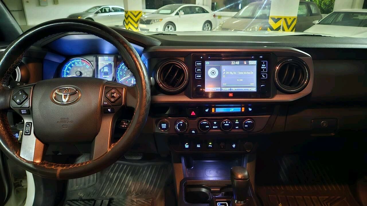 Toyota Tacoma 2016 - 386 000 TMT - Ашхабад - img 10