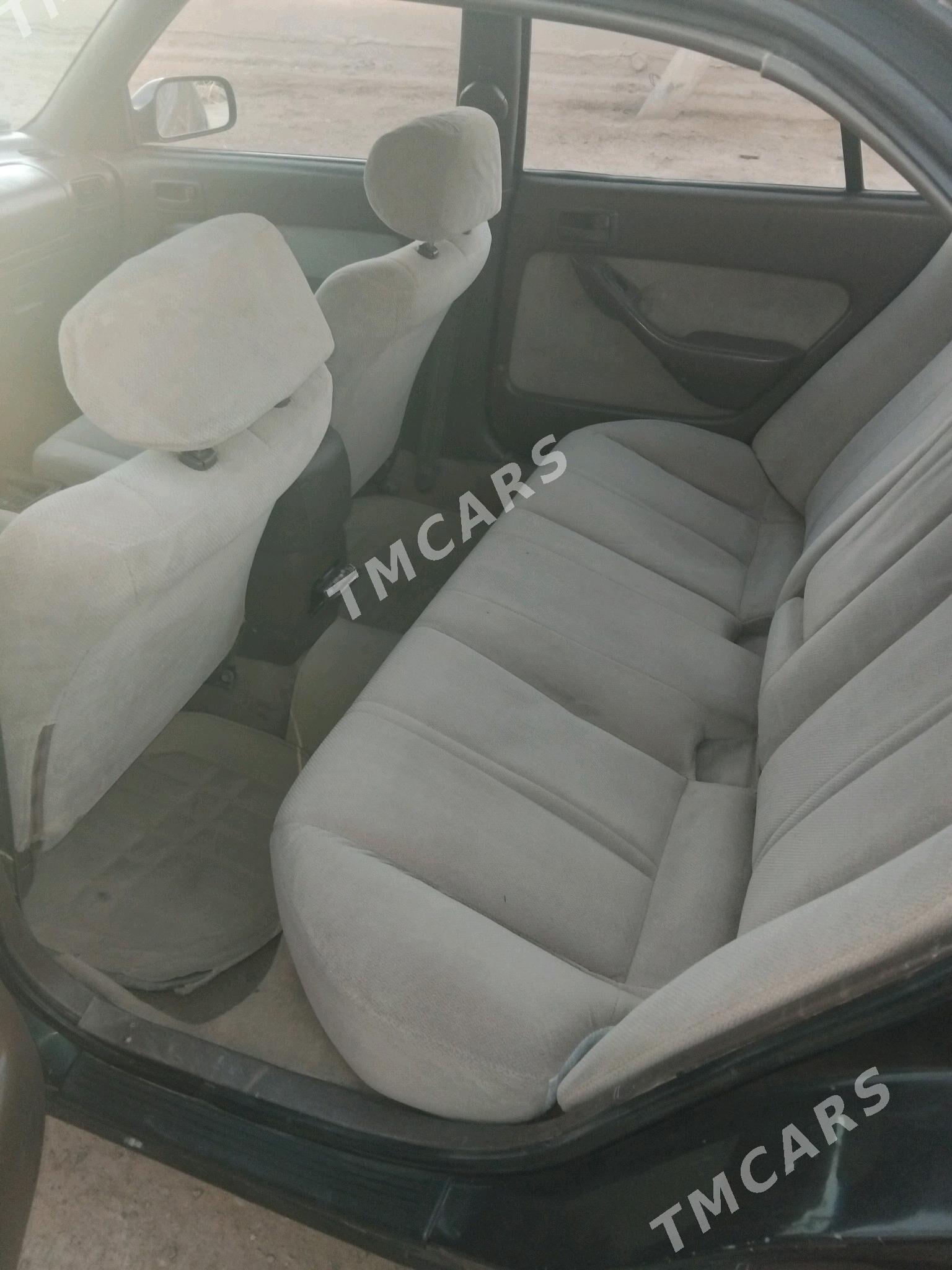 Toyota Camry 1995 - 70 000 TMT - Векильбазар - img 5