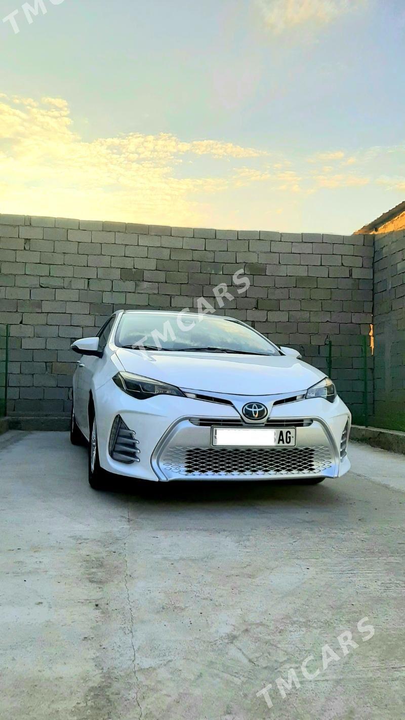 Toyota Corolla 2018 - 220 000 TMT - Aşgabat - img 2