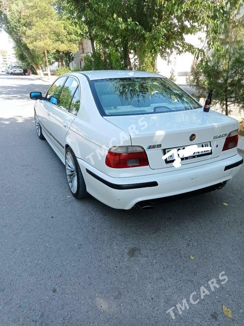 BMW E39 2003 - 115 000 TMT - Ak bugdaý etraby - img 2