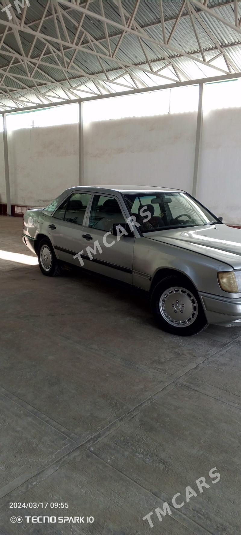 Mercedes-Benz 300E 1987 - 30 000 TMT - Türkmenabat - img 2