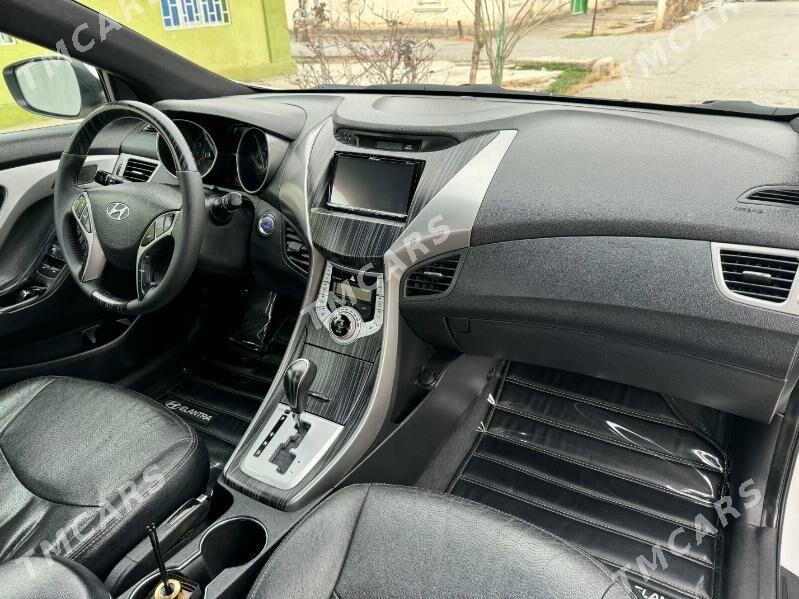 Hyundai Elantra 2011 - 165 000 TMT - Ашхабад - img 2