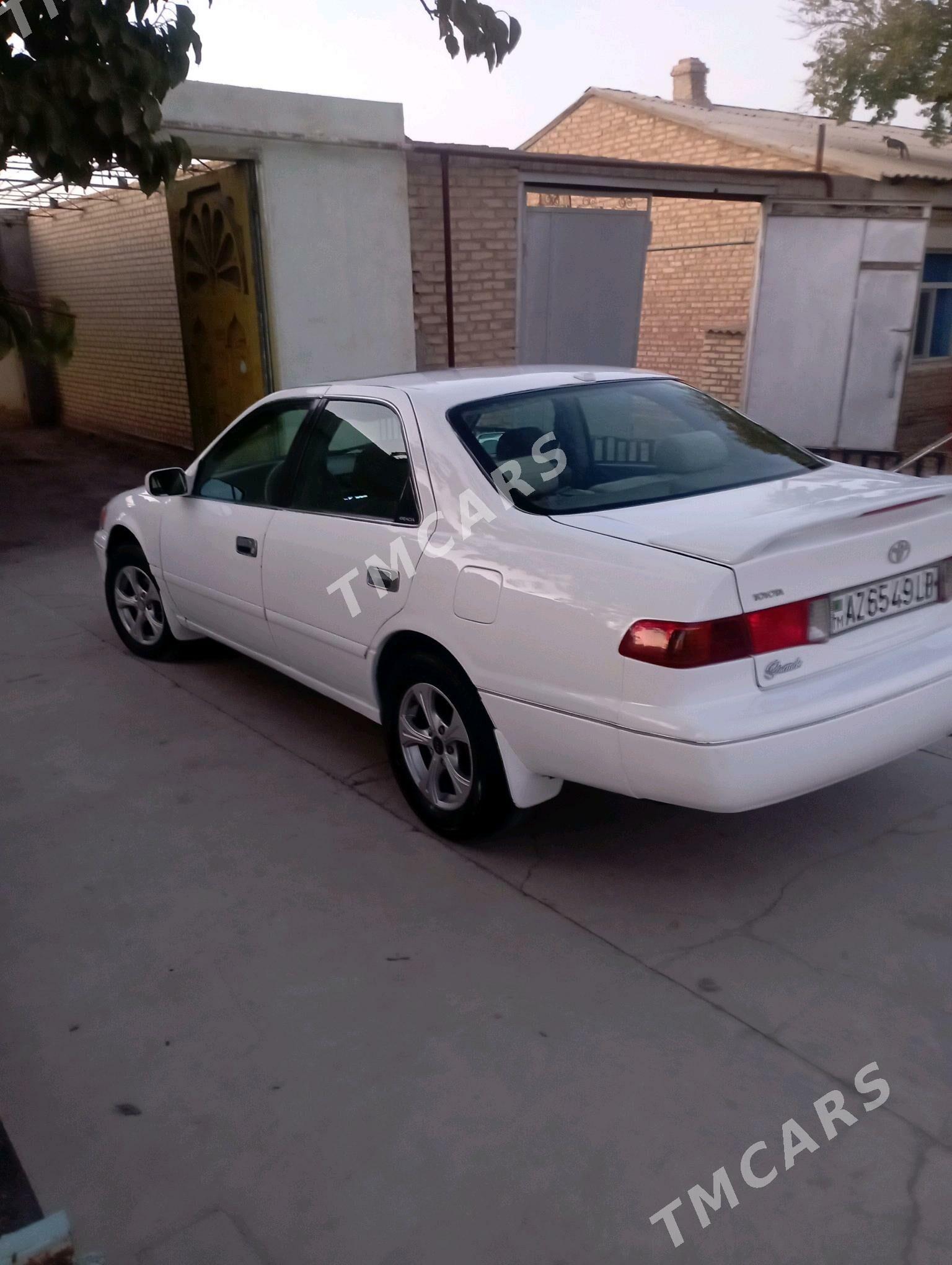 Toyota Camry 1999 - 103 000 TMT - Гарабекевюл - img 5