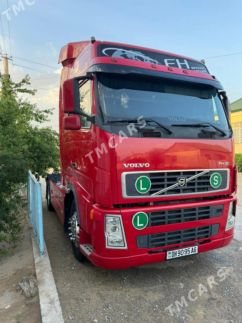 Volvo FH12 2004 - 700 000 TMT - Aşgabat - img 2