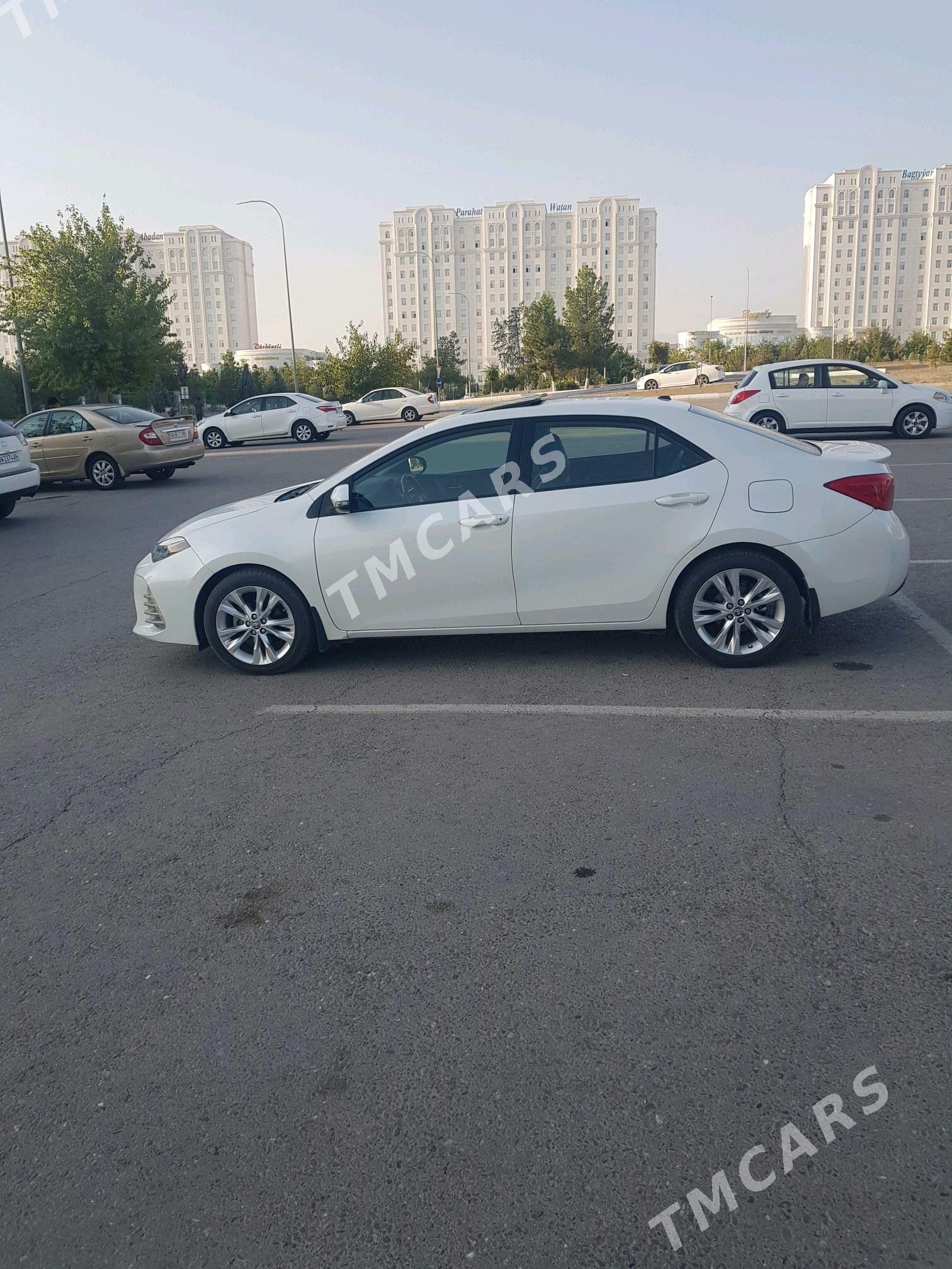 Toyota Corolla 2018 - 225 000 TMT - Parahat 7 - img 3