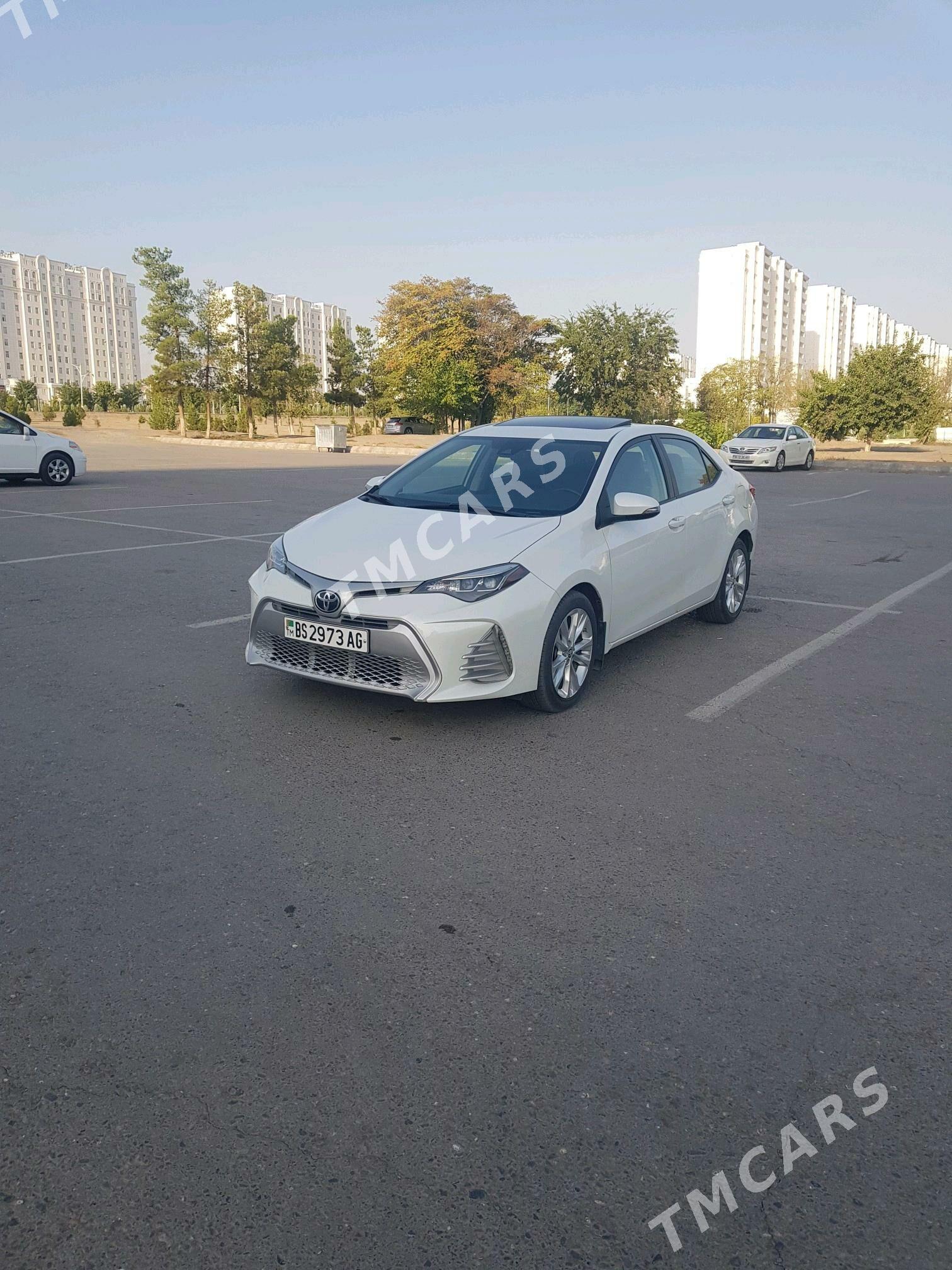 Toyota Corolla 2018 - 225 000 TMT - Parahat 7 - img 7