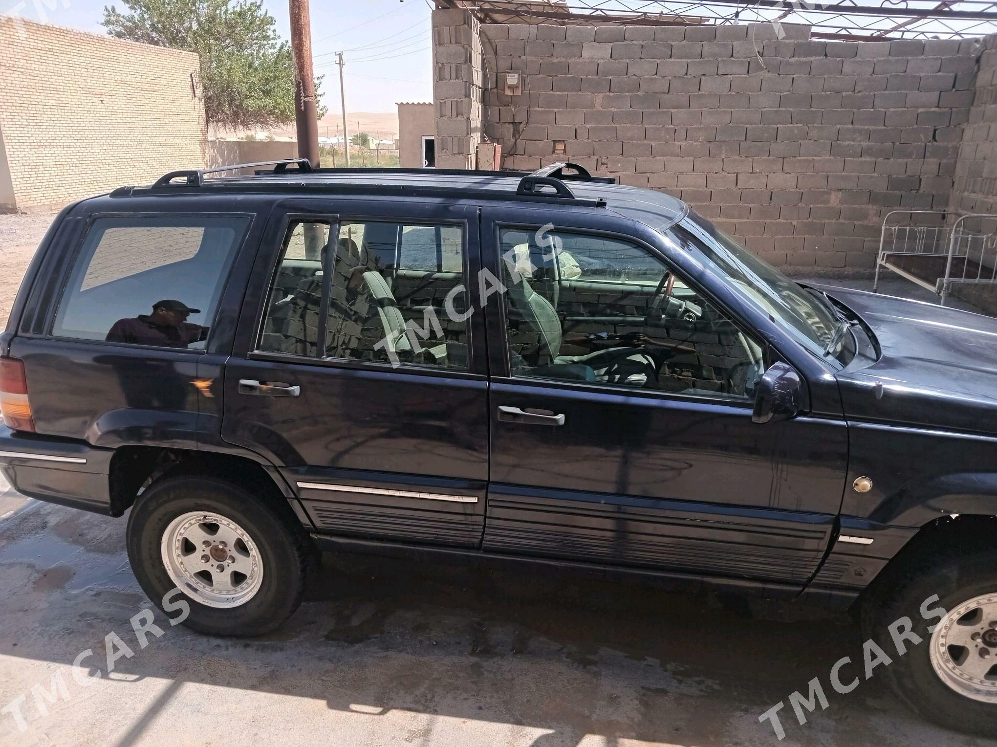 Jeep Grand Cherokee 1995 - 50 000 TMT - Серхетабат (Кушка) - img 6