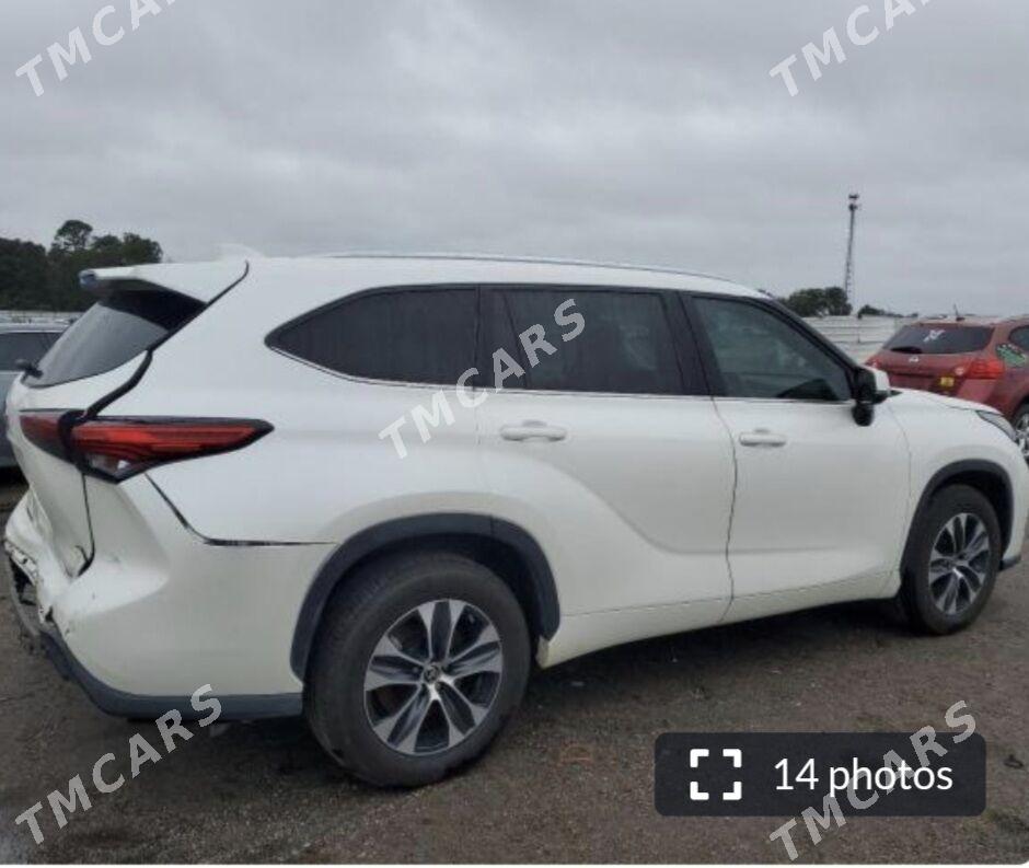 Toyota Highlander 2021 - 635 000 TMT - Ашхабад - img 8