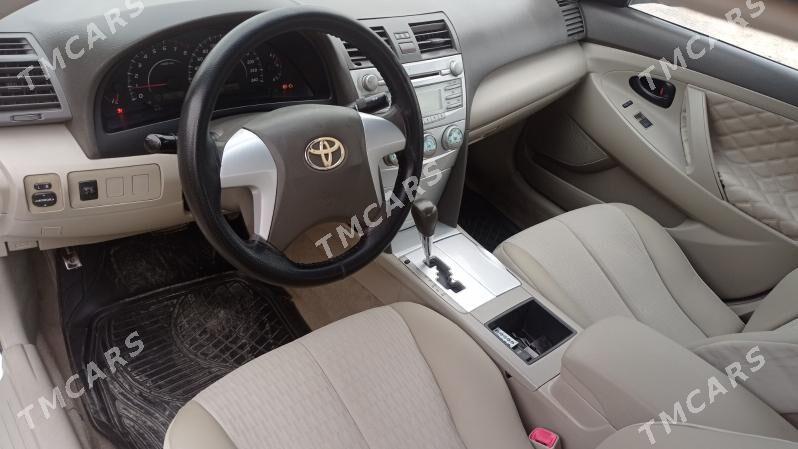 Toyota Camry 2010 - 119 000 TMT - Ашхабад - img 3