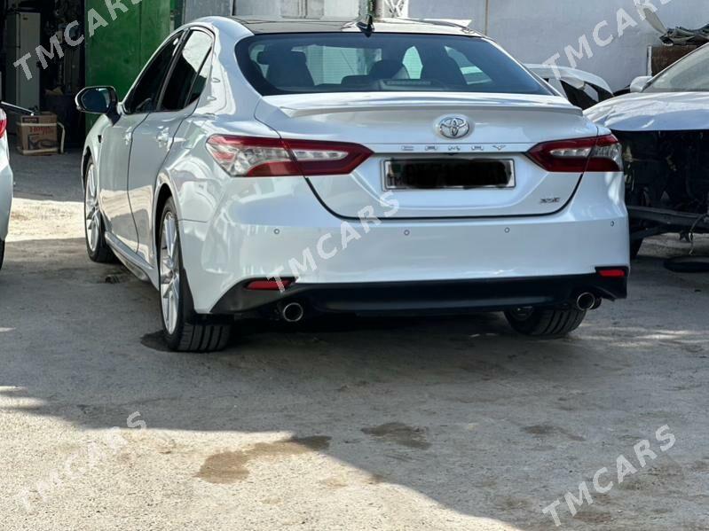 Toyota Camry 2018 - 400 000 TMT - Ашхабад - img 10