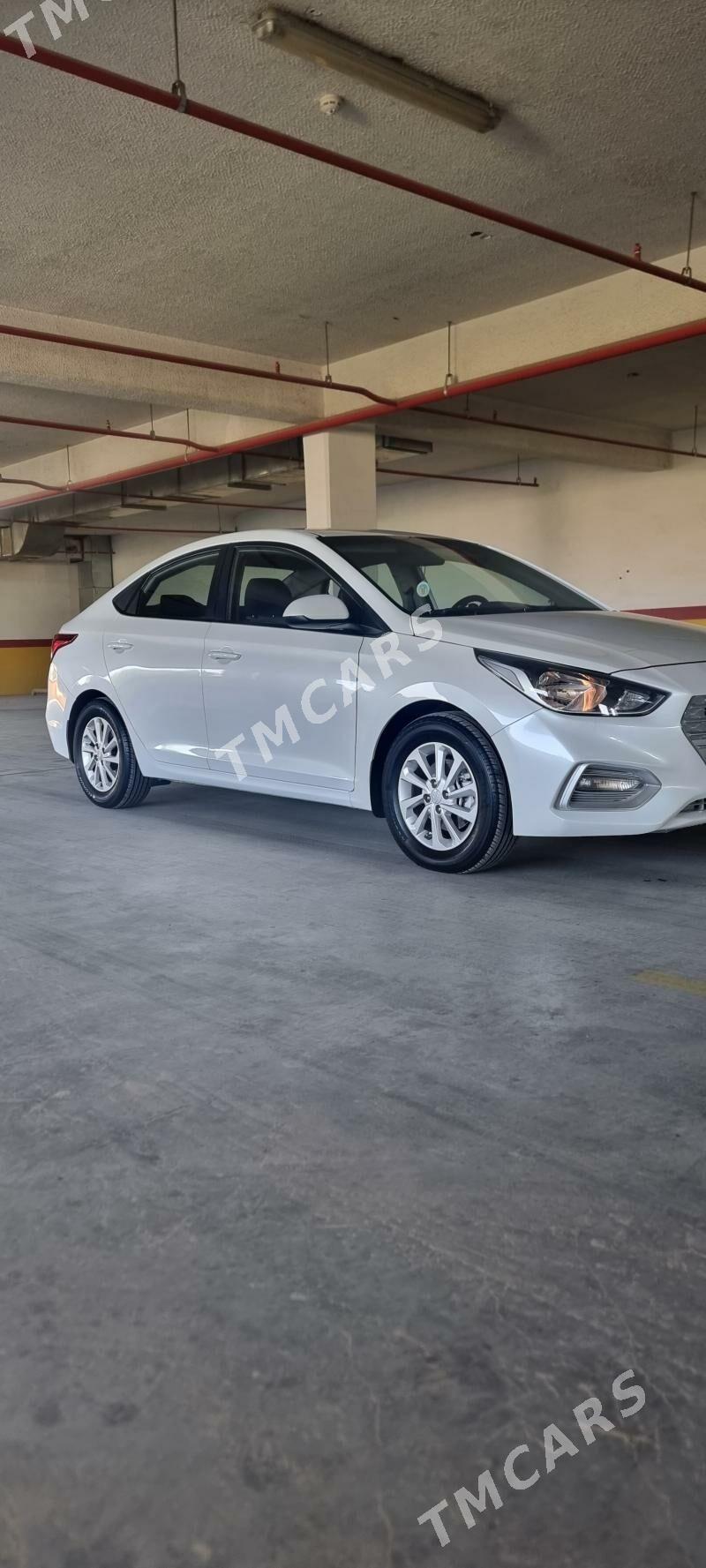 Hyundai Accent 2018 - 160 000 TMT - Aşgabat - img 10