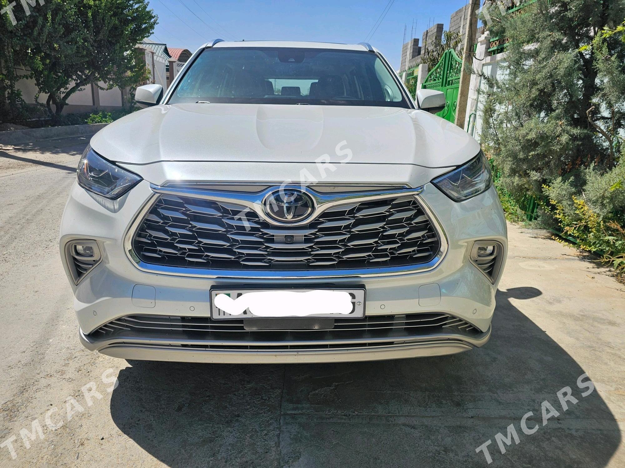 Toyota Highlander 2021 - 730 000 TMT - Aşgabat - img 2