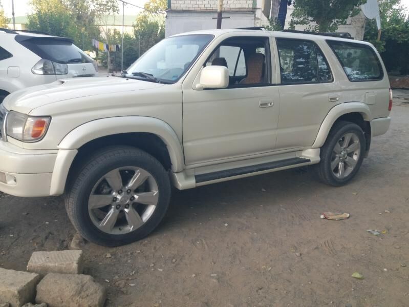 Toyota 4Runner 2002 - 140 000 TMT - Aşgabat - img 6