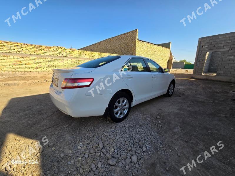 Toyota Camry 2011 - 185 000 TMT - Köneürgenç - img 4