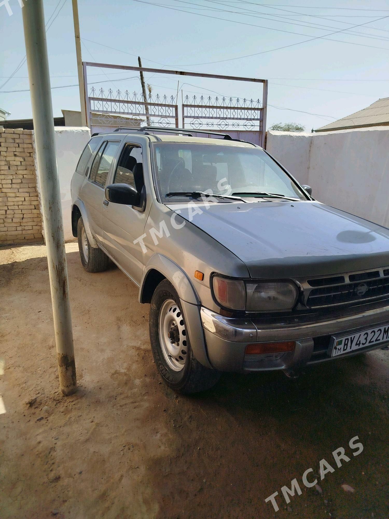 Nissan Pathfinder 1999 - 60 000 TMT - Ёлётен - img 2