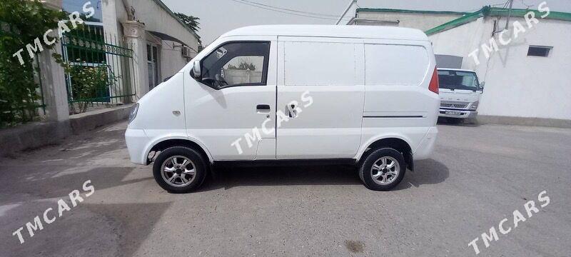 Toyota Hiace 2006 - 96 000 TMT - Ашхабад - img 3